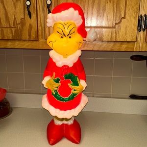 Dr. Seuss’ The Grinch Blow Mold
